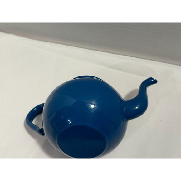 Vintage 1960's Robin egg Blue enamelware Small Teapot, 5 inch - Picture 12 of 15